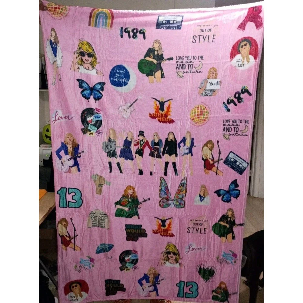 Taylor Swift the Eras Tour Plush Throw Blanket 50x60 New Comes With Pillow Case.